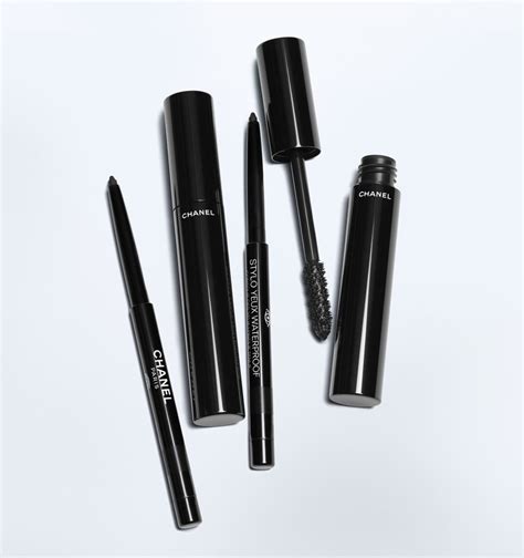 mascara le volume de chanel avis|Chanel mascara boots.